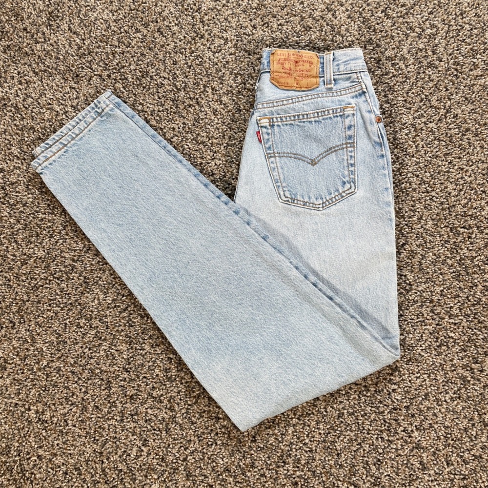 Vintage Levi's 501 Women's 24x31 Jeans USA Made Light Wash High Rise Tapered Leg